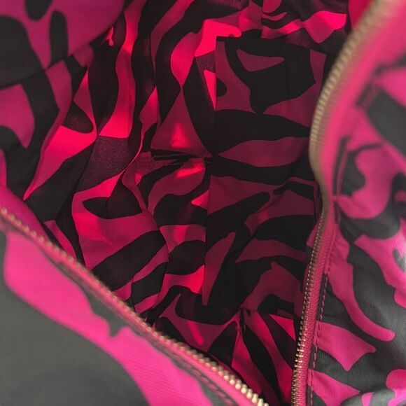 MARC JACOB SLOUCHY PINK & BLACK SHOULDER BAG - Picture 5 of 9